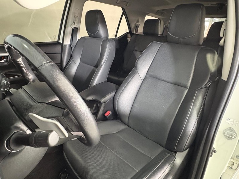 HILUX SW4 2.8 SRX 4X4 7 LUGARES 16V TURBO INTERCOOLER DIESEL 4P AUTOMÁTICO - 2021 - FARROUPILHA