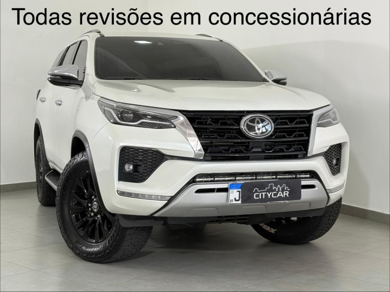 hilux sw4 2.8 srx 4x4 7 lugares 16v turbo intercooler diesel 4p automatico 2021 farroupilha