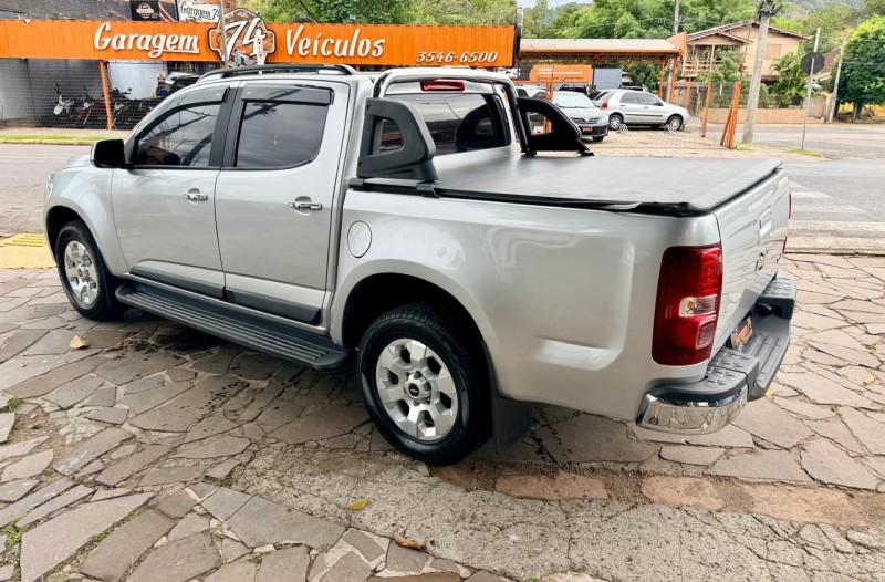 S10 2.4 MPFI LTZ 4X4 CD 8V FLEX 4P MANUAL - 2014 - TRêS COROAS