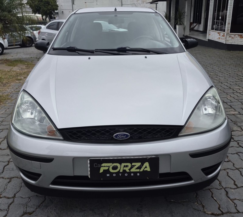 FOCUS 1.6 8V GASOLINA 4P MANUAL - 2007 - CAXIAS DO SUL