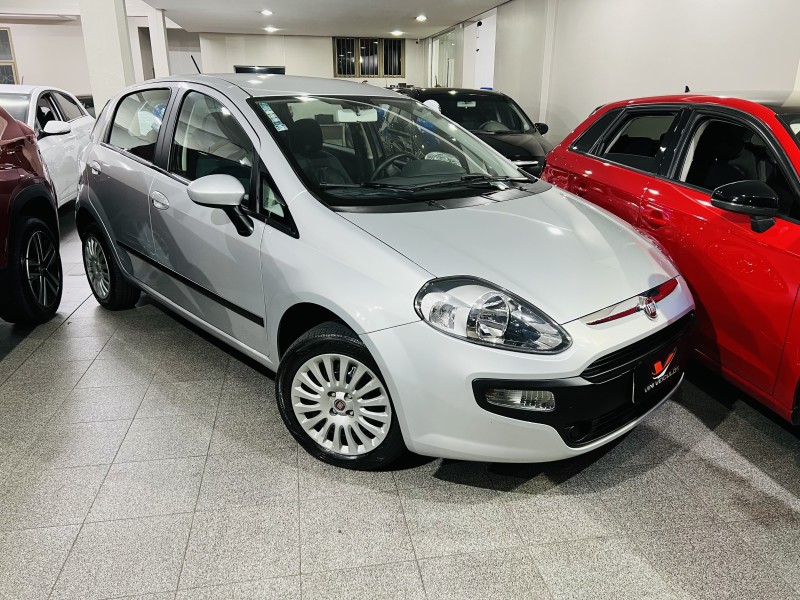 PUNTO 1.4 ATTRACTIVE 8V FLEX 4P MANUAL - 2013 - CAXIAS DO SUL