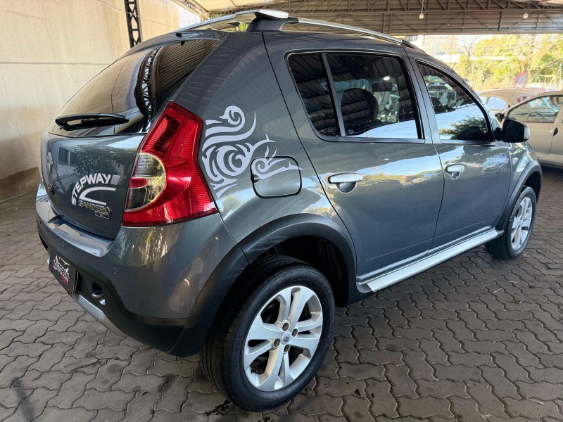 SANDERO 1.6 STEPWAY 16V FLEX 4P MANUAL - 2010 - CAXIAS DO SUL