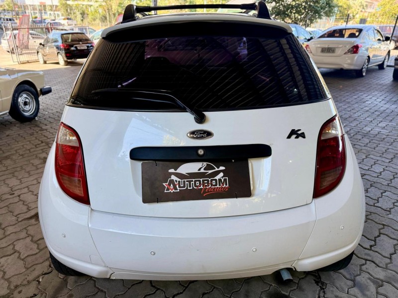KA 1.0 MPI GL 8V GASOLINA 2P MANUAL - 2006 - CAXIAS DO SUL