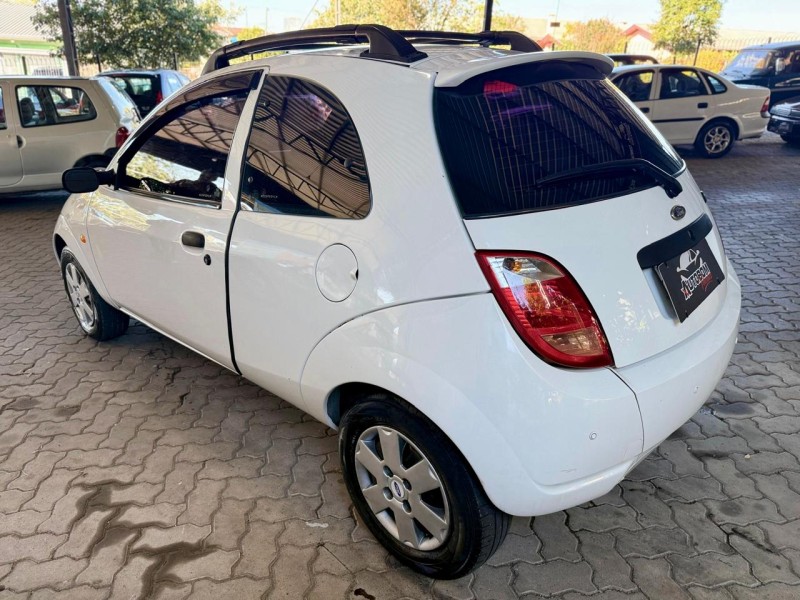 KA 1.0 MPI GL 8V GASOLINA 2P MANUAL - 2006 - CAXIAS DO SUL