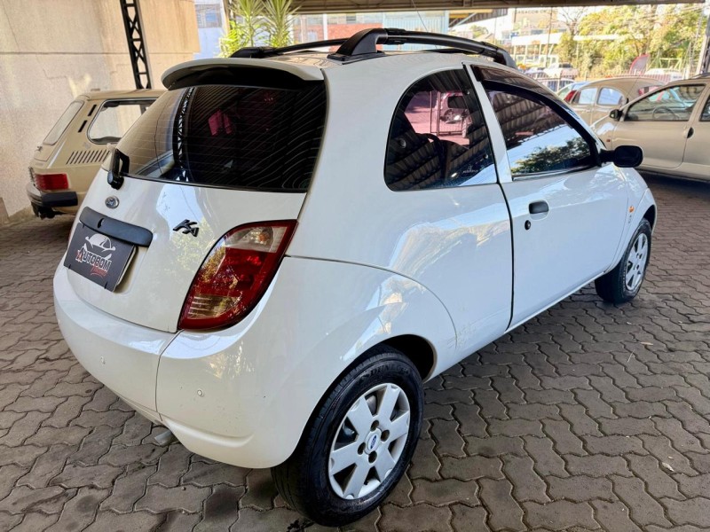 KA 1.0 MPI GL 8V GASOLINA 2P MANUAL - 2006 - CAXIAS DO SUL