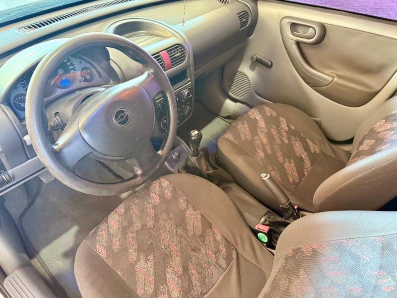 CORSA 1.8 MPFI 8V GASOLINA 4P MANUAL - 2003 - CAXIAS DO SUL