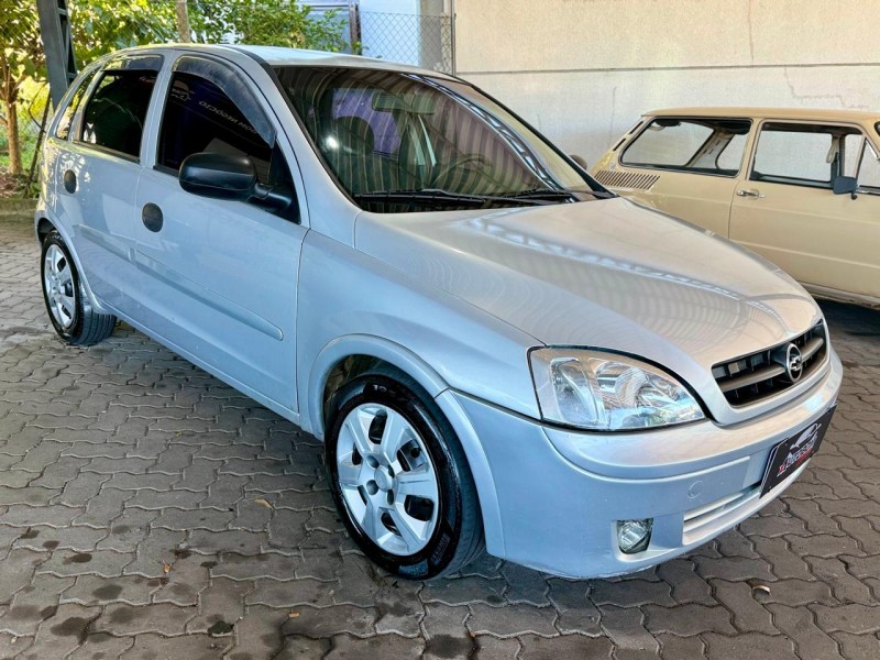 CORSA 1.8 MPFI 8V GASOLINA 4P MANUAL - 2003 - CAXIAS DO SUL