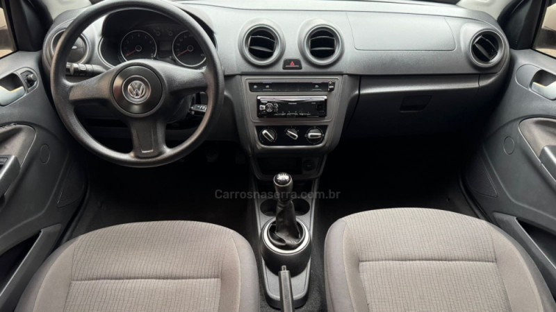 VOYAGE 1.0 MI 8V FLEX 4P MANUAL - 2013 - CAXIAS DO SUL