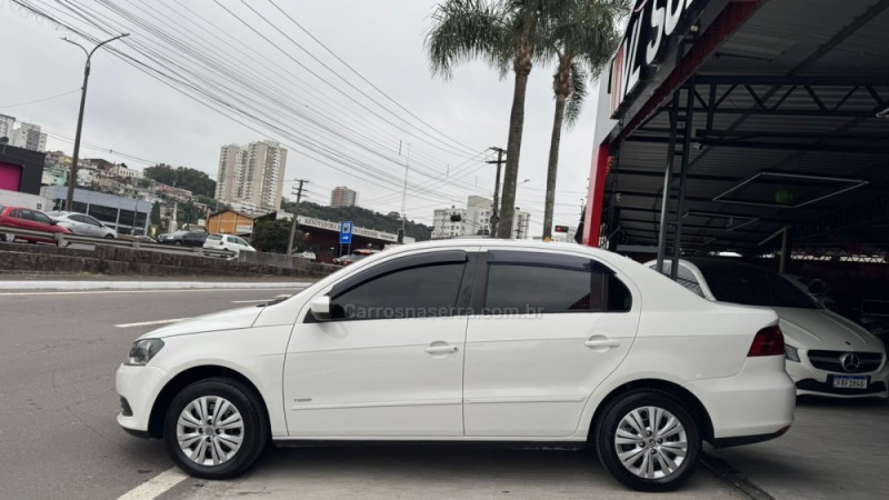 VOYAGE 1.0 MI 8V FLEX 4P MANUAL - 2013 - CAXIAS DO SUL
