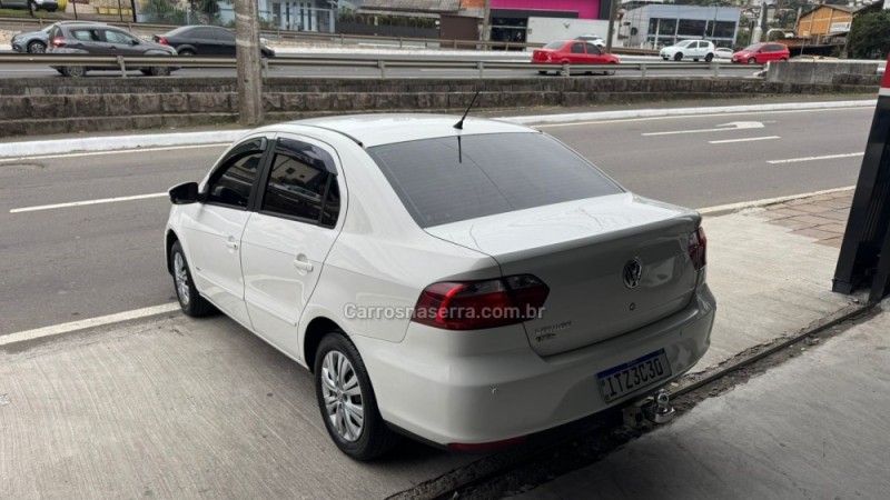 VOYAGE 1.0 MI 8V FLEX 4P MANUAL - 2013 - CAXIAS DO SUL