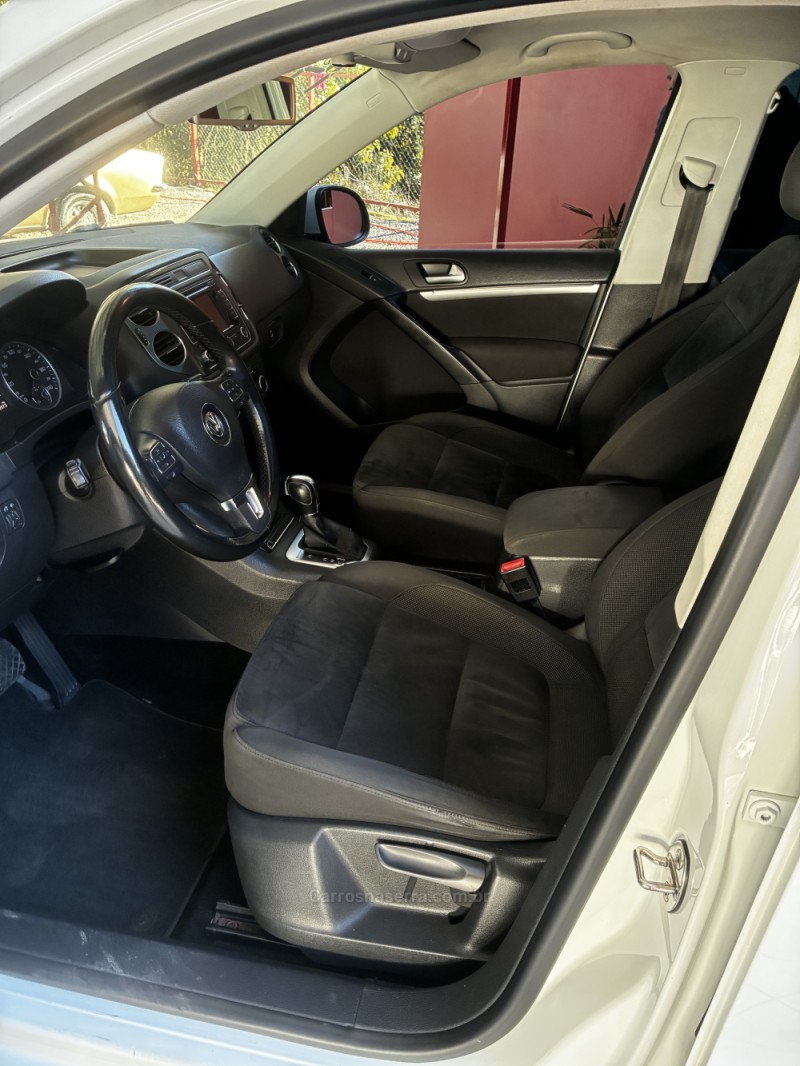 TIGUAN 2.0 TSI 16V TURBO GASOLINA 4P TIPTRONIC - 2014 - CAXIAS DO SUL