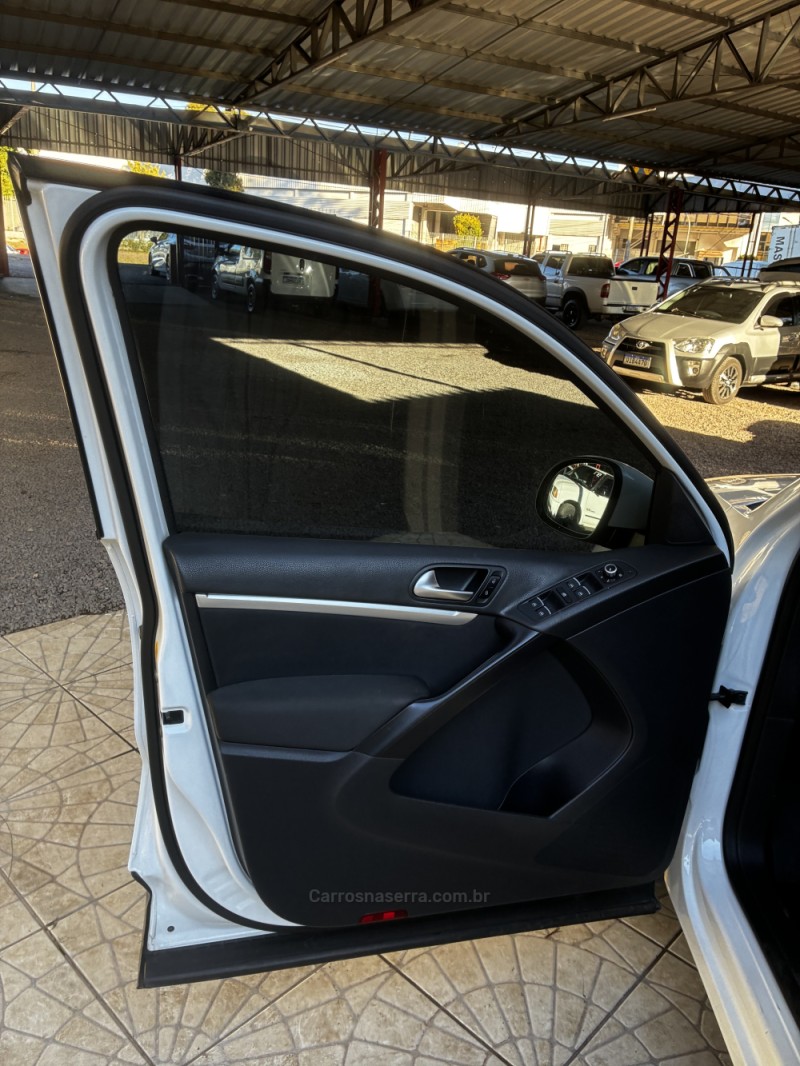 TIGUAN 2.0 TSI 16V TURBO GASOLINA 4P TIPTRONIC - 2014 - CAXIAS DO SUL