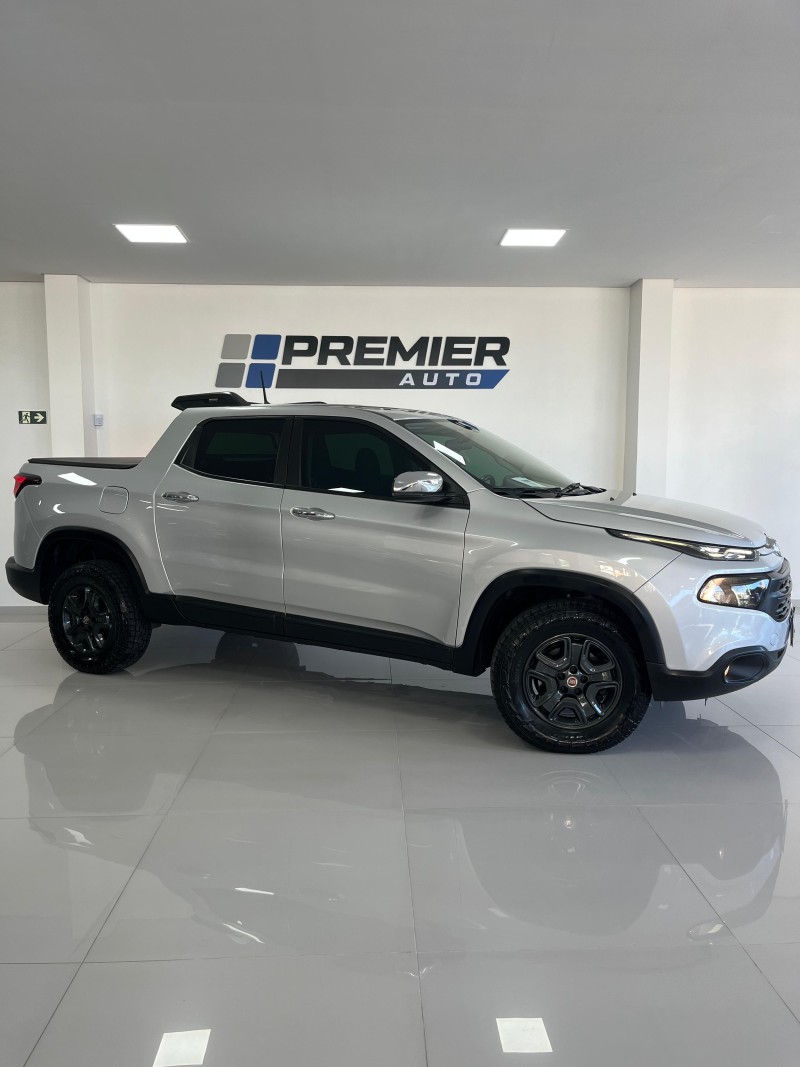 toro 1.8 16v evo flex freedom automatico 2018 caxias do sul