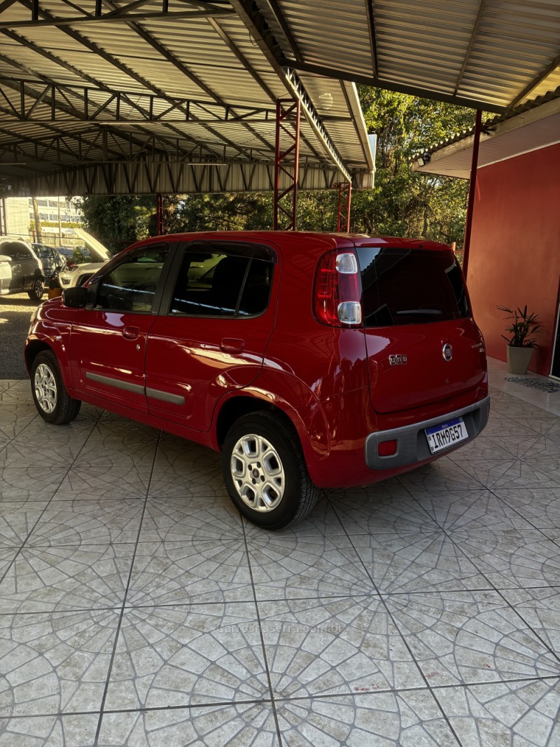 UNO 1.4 ATTRACTIVE 8V FLEX 4P MANUAL - 2011 - CAXIAS DO SUL
