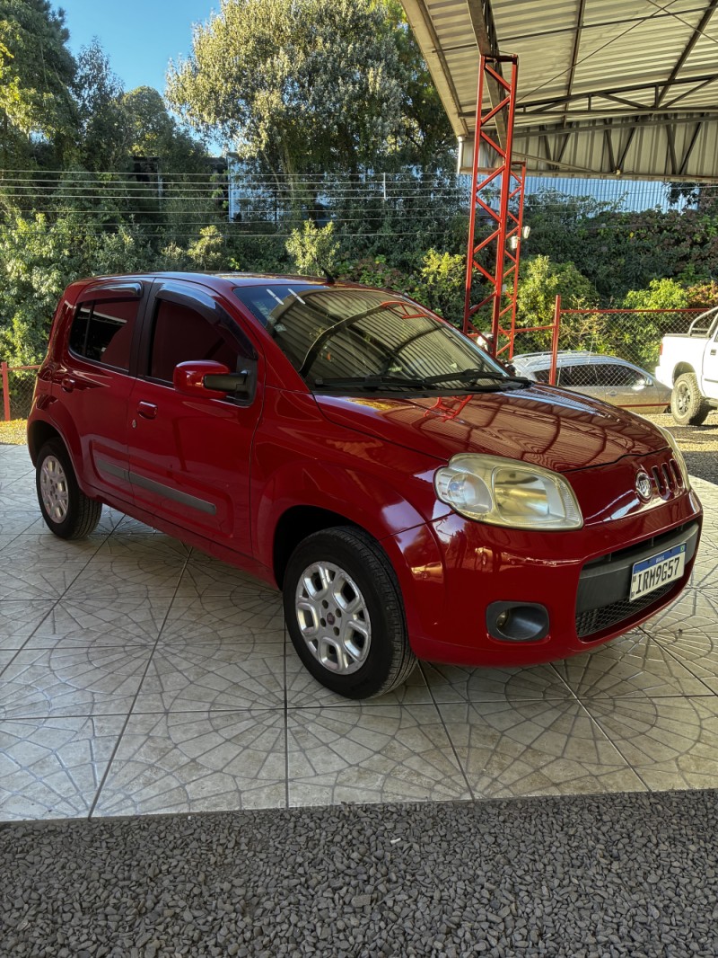 UNO 1.4 ATTRACTIVE 8V FLEX 4P MANUAL - 2011 - CAXIAS DO SUL