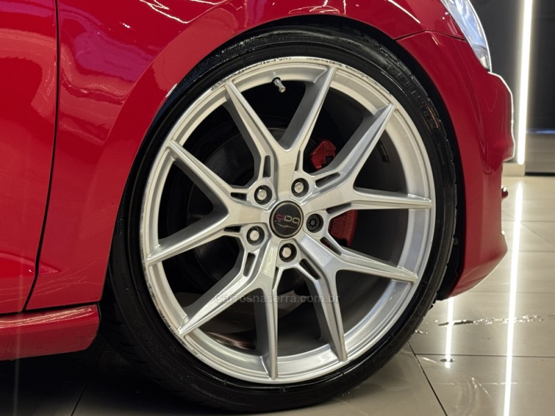 GOLF 1.4 TSI HIGHLINE 16V GASOLINA 4P AUTOMÁTICO - 2014 - DOIS IRMãOS