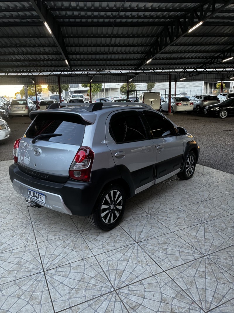 ETIOS 1.5 X PLUS 16V FLEX 4P MANUAL - 2017 - CAXIAS DO SUL
