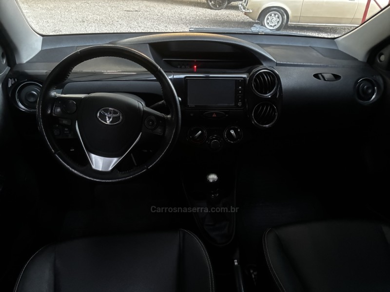 ETIOS 1.5 X PLUS 16V FLEX 4P MANUAL - 2017 - CAXIAS DO SUL