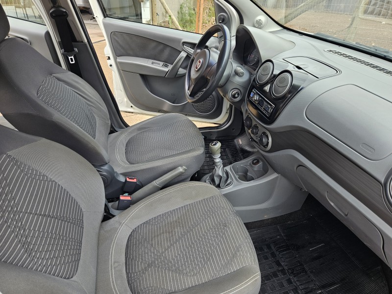 PALIO 1.0 MPI ATTRACTIVE 8V FLEX 4P MANUAL - 2014 - CAXIAS DO SUL