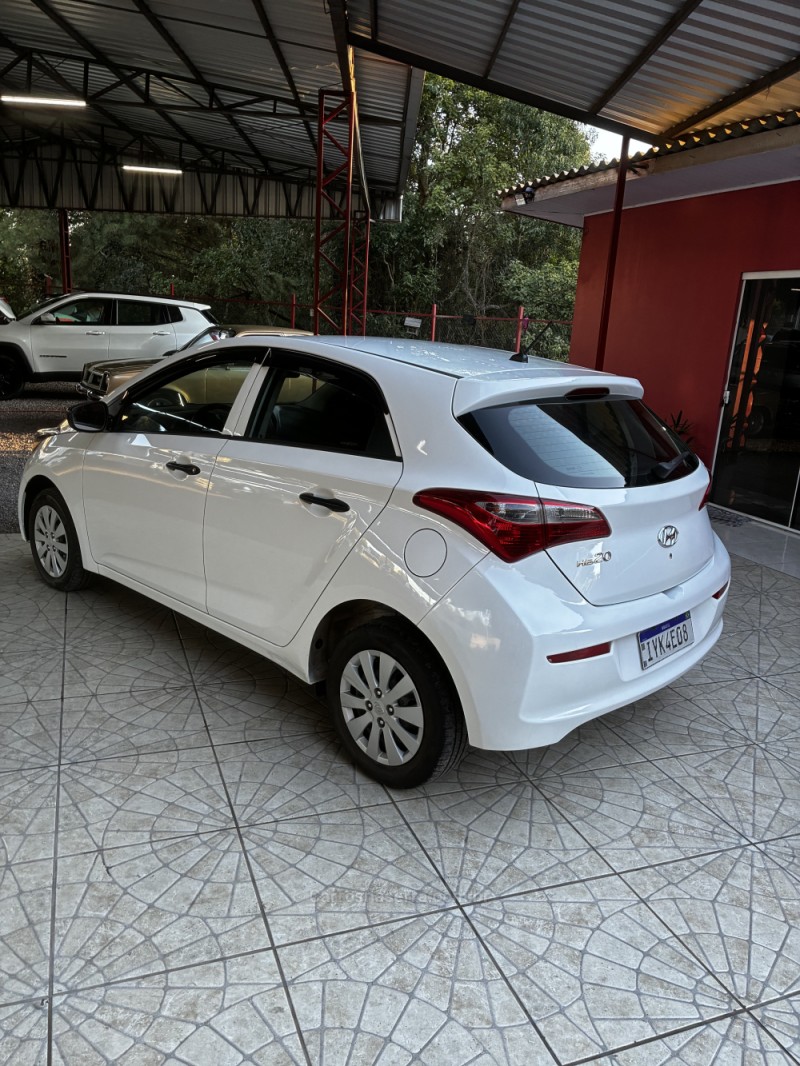 HB20 1.0 COMFORT 12V FLEX 4P MANUAL - 2019 - CAXIAS DO SUL