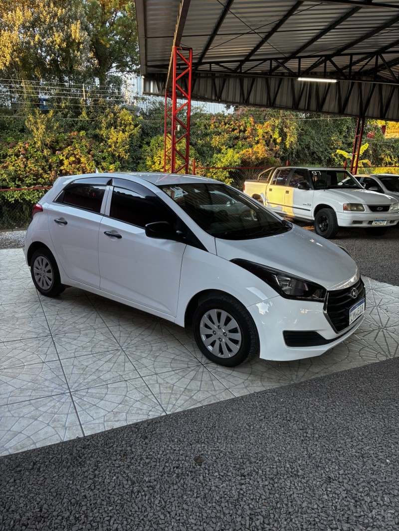 HB20 1.0 COMFORT 12V FLEX 4P MANUAL - 2019 - CAXIAS DO SUL
