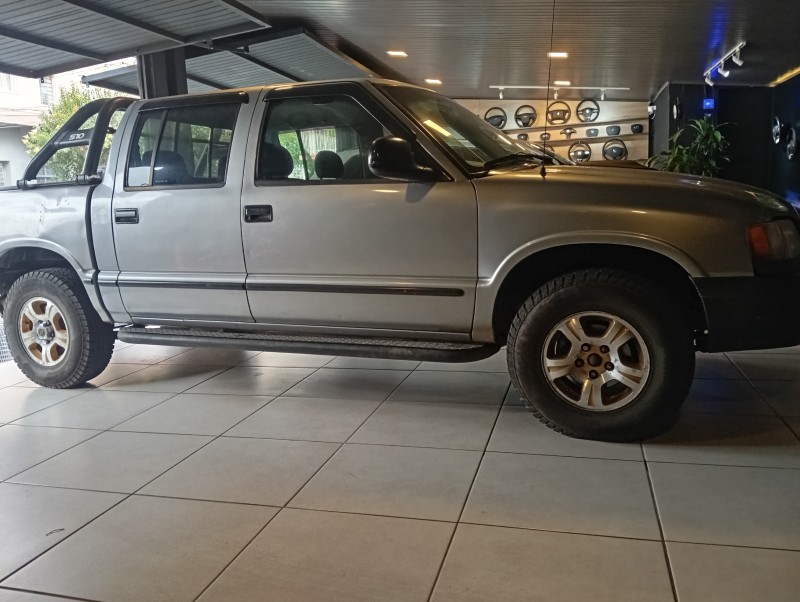 S10 2.2 MPFI STD 4X2 CD 8V GASOLINA 4P MANUAL - 1997 - CAXIAS DO SUL