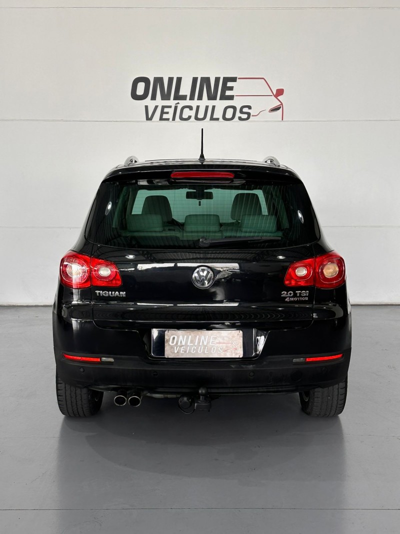 TIGUAN 2.0 TSI 16V TURBO GASOLINA 4P TIPTRONIC - 2011 - FARROUPILHA