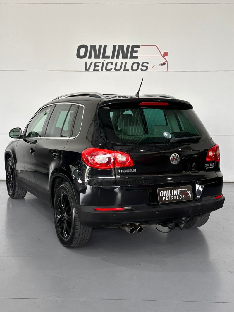 TIGUAN 2.0 TSI 16V TURBO GASOLINA 4P TIPTRONIC - 2011 - FARROUPILHA