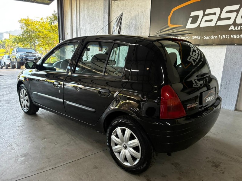 CLIO 1.0 RN 16V GASOLINA 4P MANUAL - 2001 - BOM PRINCíPIO