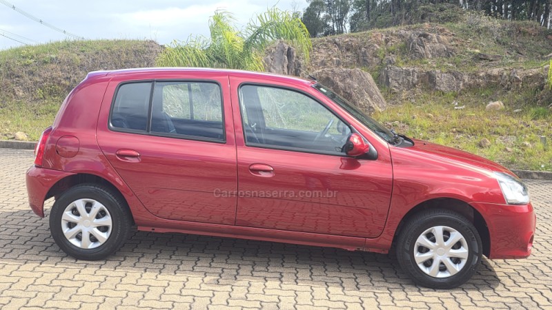 CLIO 1.0 EXPRESSION 16V FLEX 4P MANUAL - 2016 - SãO MARCOS