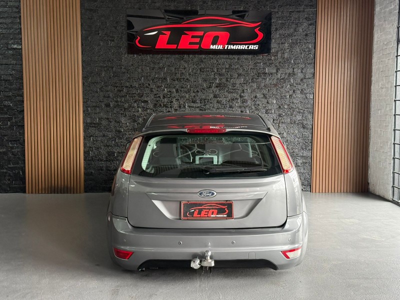 FOCUS 2.0 GLX 16V GASOLINA 4P MANUAL - 2009 - CAXIAS DO SUL