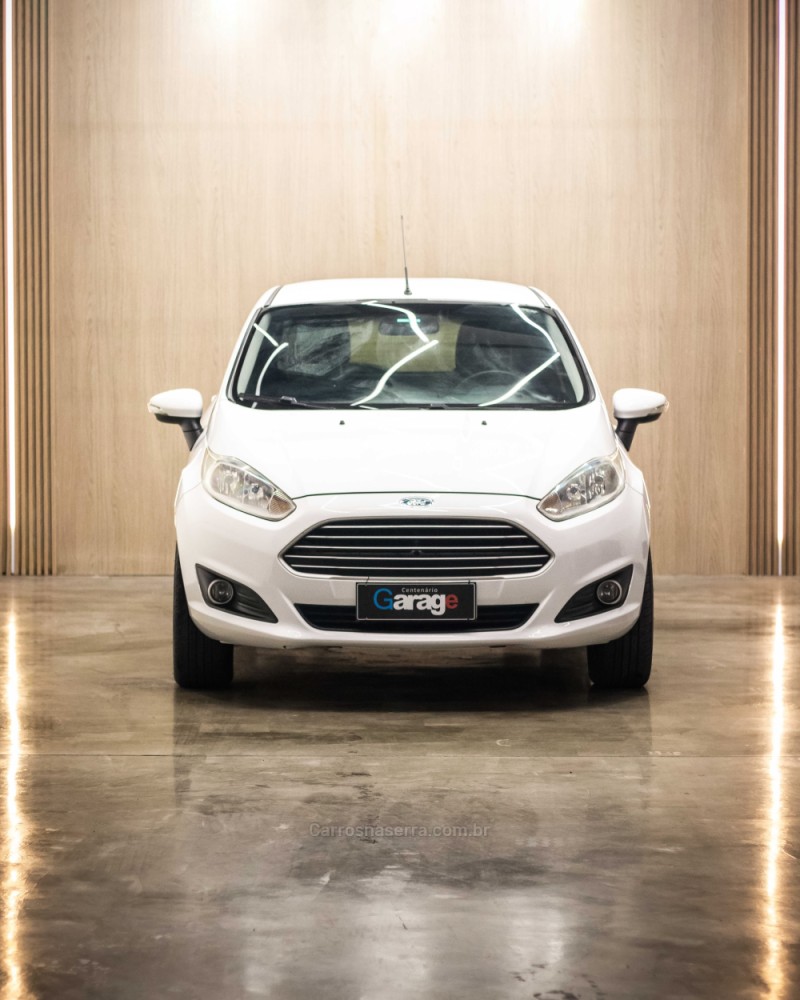 FIESTA 1.6 SE HATCH 16V FLEX 4P AUTOMÁTICO - 2015 - CAXIAS DO SUL