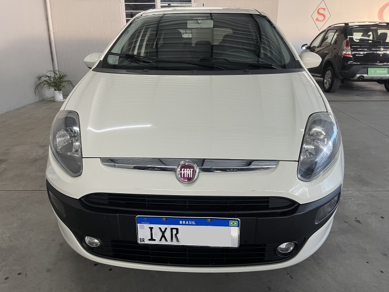 PUNTO 1.4 ATTRACTIVE ITALIA 8V FLEX 4P MANUAL - 2017 - CAXIAS DO SUL