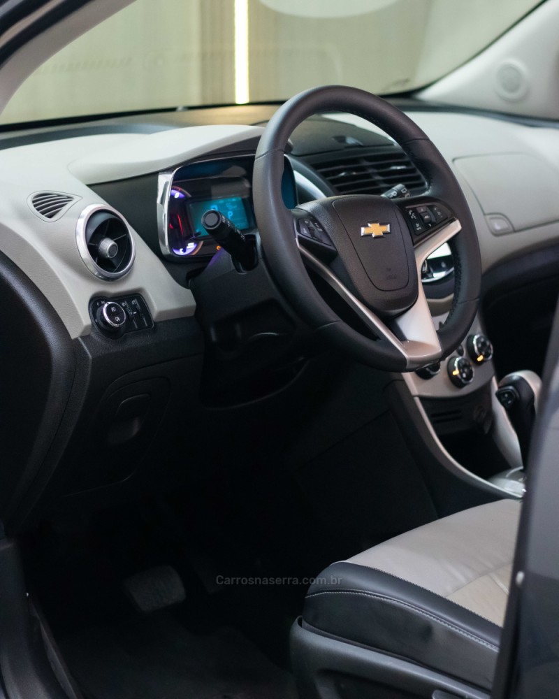 TRACKER 1.8 MPFI LTZ 4X2 16V FLEX 4P AUTOMÁTICO - 2014 - CAXIAS DO SUL