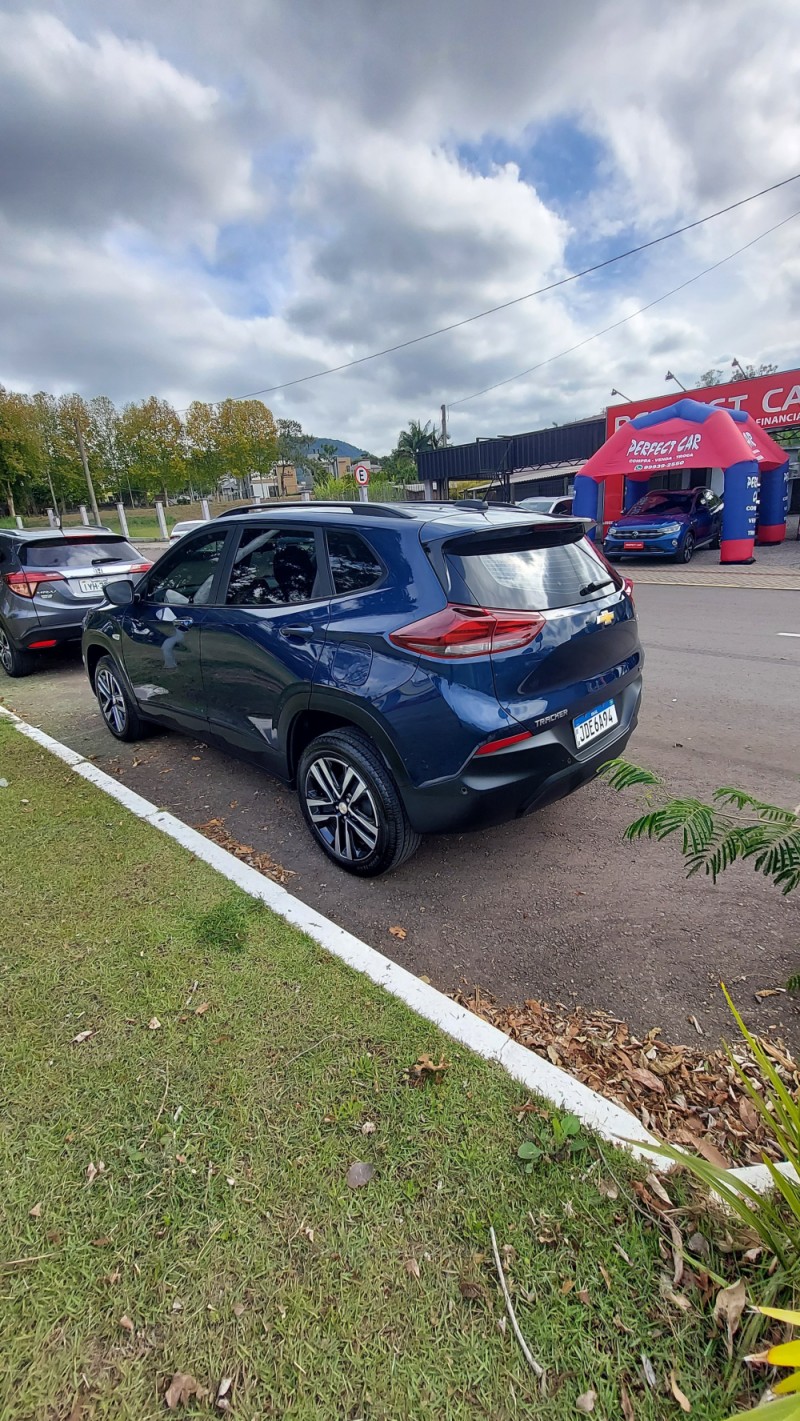 TRACKER 1.0 12V LT TURBO FLEX 4P AUTOMÁTICO - 2025 - BOM PRINCíPIO