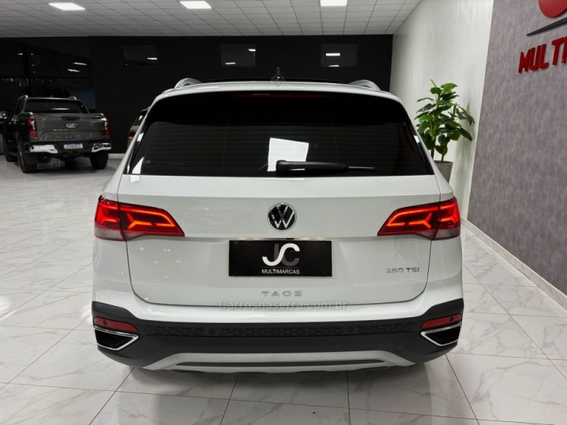 TAOS 1.4 16V HIGHLINE TSI FLEX 4P AUTOMÁTICO - 2024 - CAMPINAS DO SUL