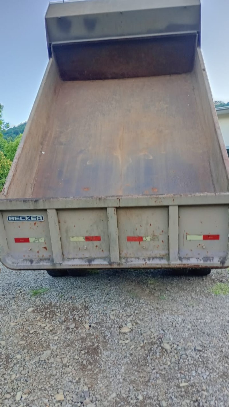 F-11000  - 1988 - NOVA PETRóPOLIS