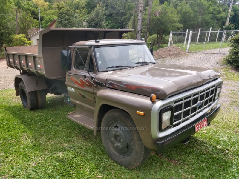 F-11000  - 1988 - NOVA PETRóPOLIS