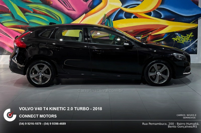 V40 2.0 T4 KINETIC GASOLINA 4P AUTOMÁTICO - 2018 - BENTO GONçALVES