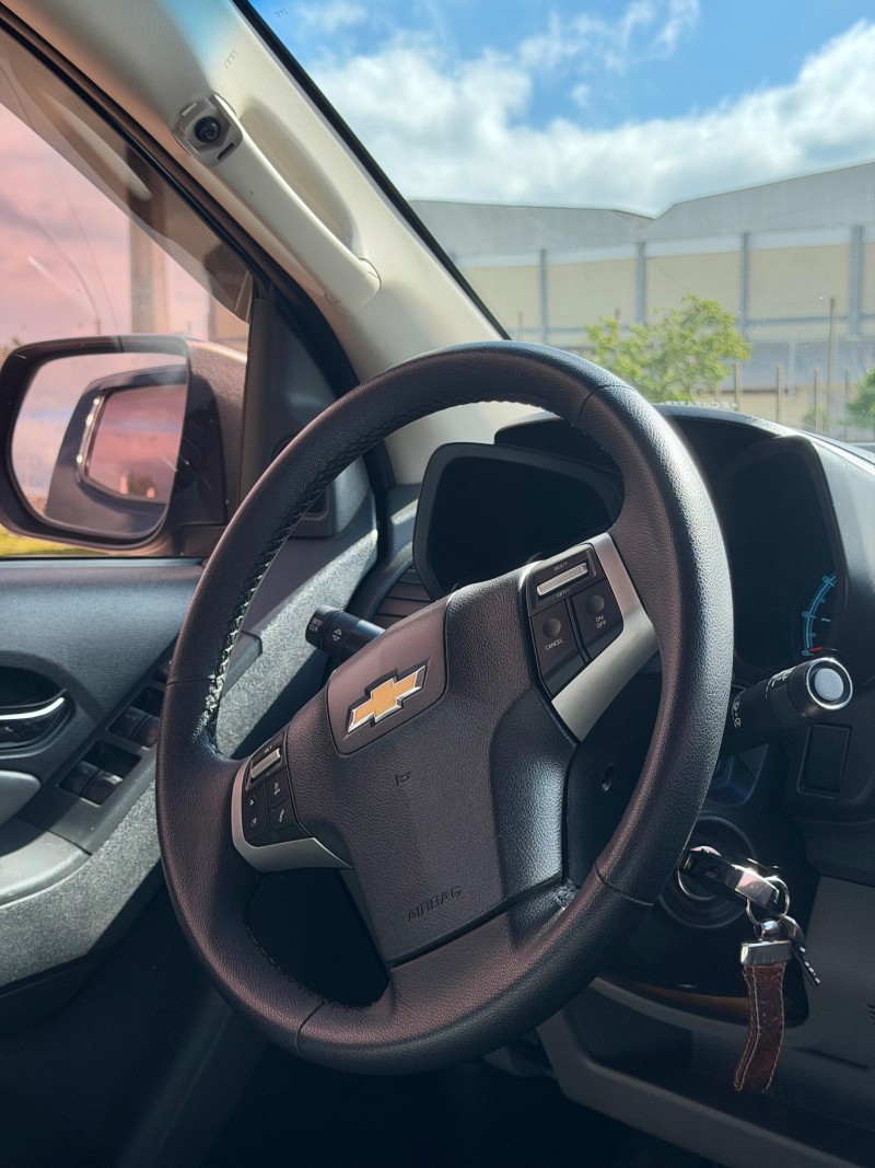 S10 2.4 LTZ 4X2 CD 8V FLEX 4P MANUAL - 2014 - ANTôNIO PRADO