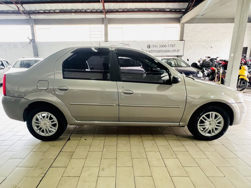 LOGAN 1.6 PRIVILÈGE 16V FLEX 4P MANUAL - 2008 - CAXIAS DO SUL