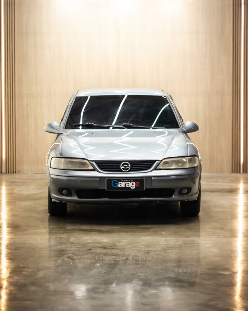 VECTRA 2.2 MPFI GLS 8V GASOLINA 4P MANUAL - 2003 - CAXIAS DO SUL