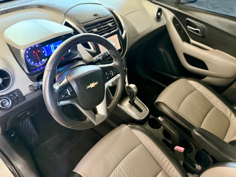 TRACKER 1.8 MPFI LTZ 4X2 16V FLEX 4P AUTOMÁTICO - 2015 - CAXIAS DO SUL