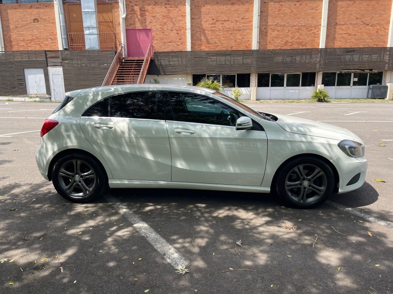 A 200 1.6 TURBO STYLE 16V GASOLINA 4P AUTOMÁTICO - 2015 - BENTO GONçALVES