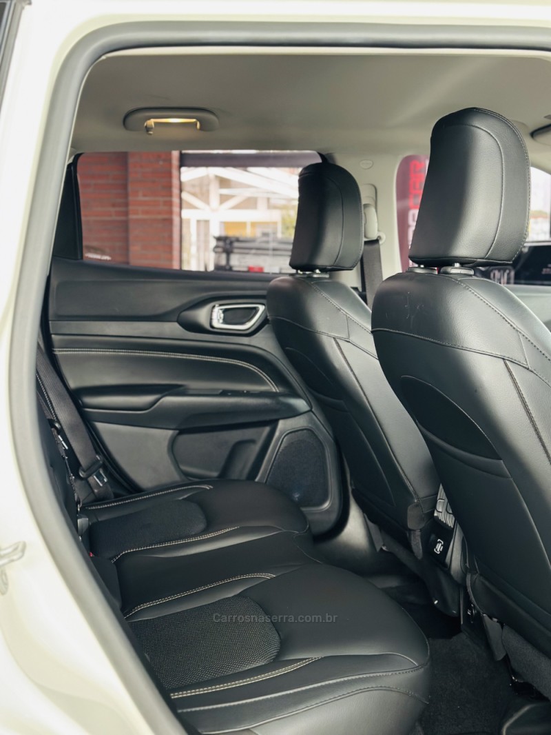 COMPASS 1.3 LONGITUDE T270 16V TURBO FLEX 4P AUTOMÁTICO - 2023 - CANELA