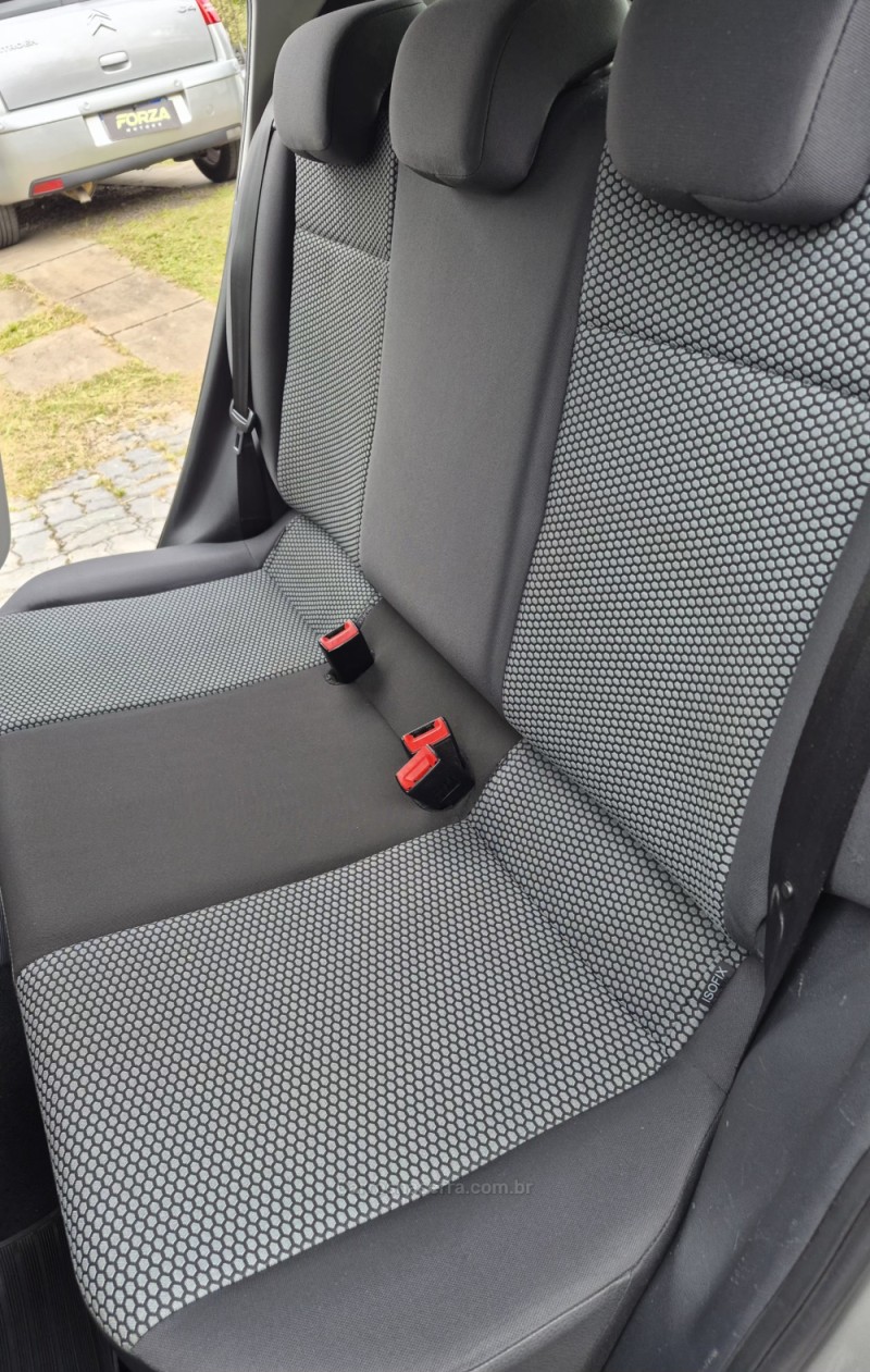 UP 1.0 MPI MOVE UP 12V FLEX 4P MANUAL - 2015 - CAXIAS DO SUL