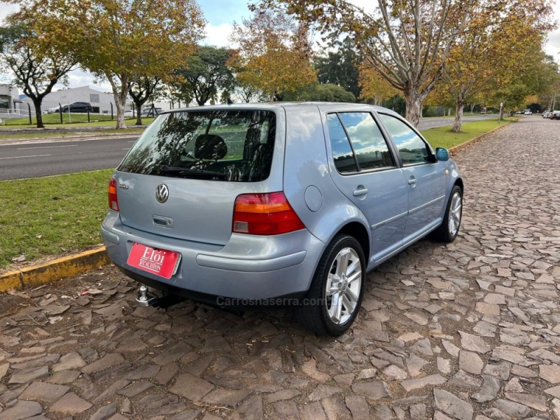 GOLF 1.6 MI GENERATION 8V GASOLINA 4P MANUAL - 2002 - DOIS IRMãOS