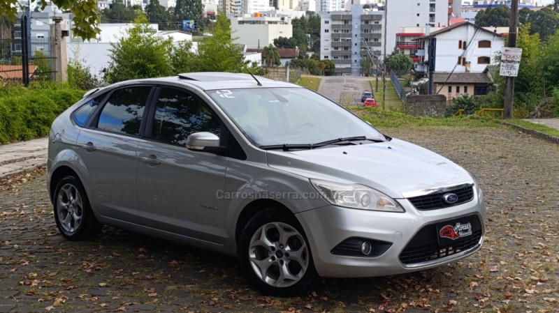 FOCUS 2.0 TITANIUM 16V FLEX 4P AUTOMÁTICO - 2012 - CAXIAS DO SUL
