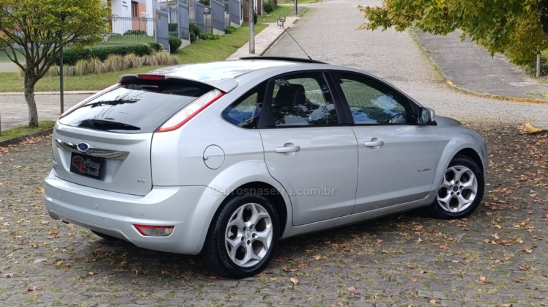 FOCUS 2.0 TITANIUM 16V FLEX 4P AUTOMÁTICO - 2012 - CAXIAS DO SUL