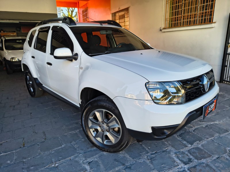 DUSTER 1.6 EXPRESSION 4X2 16V FLEX 4P MANUAL - 2017 - CAXIAS DO SUL